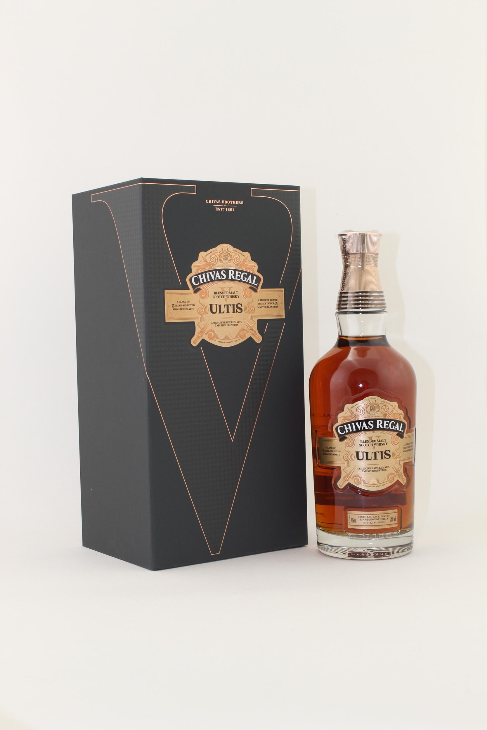 Chivas Regal Ultis