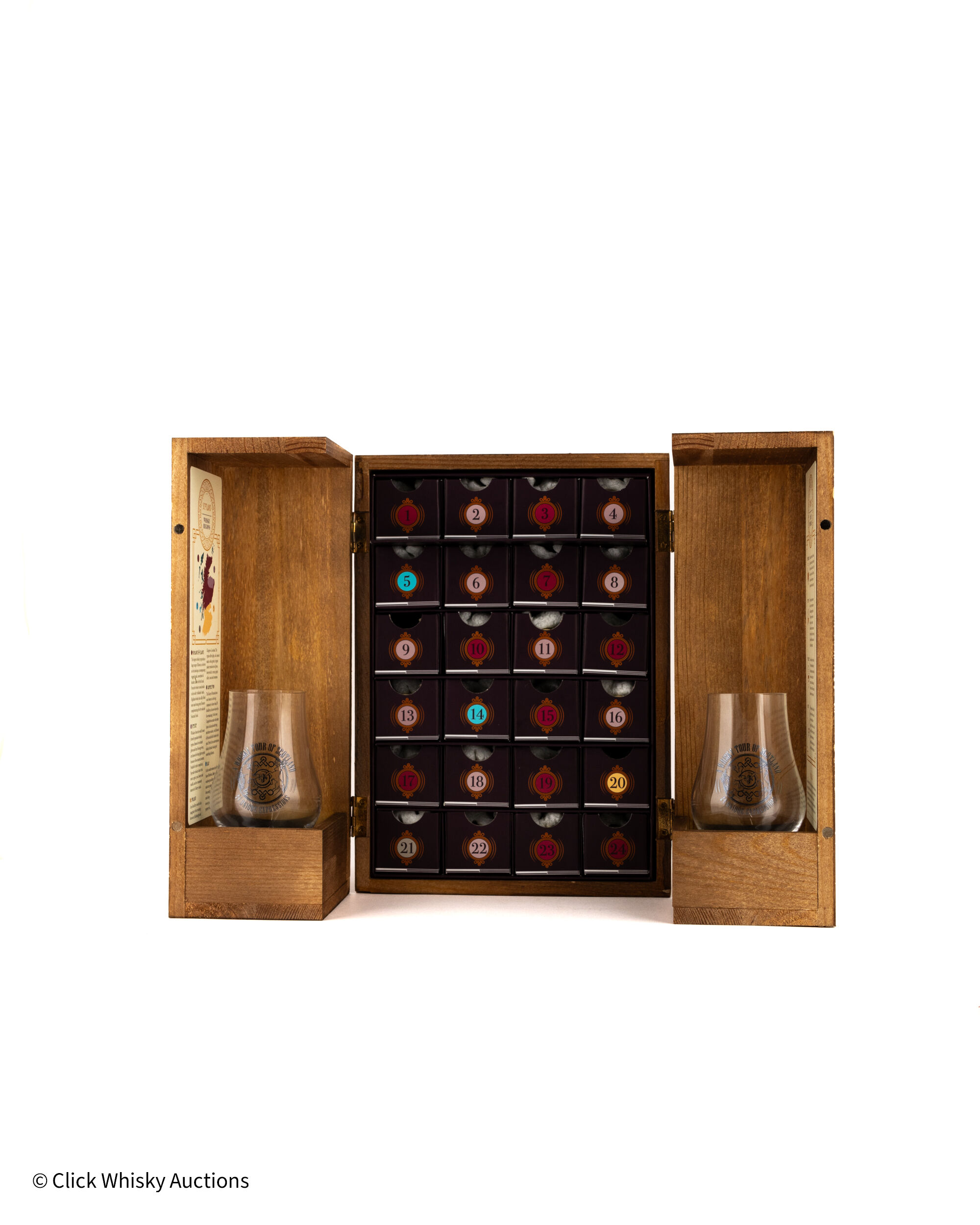 A Whisky Tour of Scotland Cabinet 24 x 5cl Miniatures 